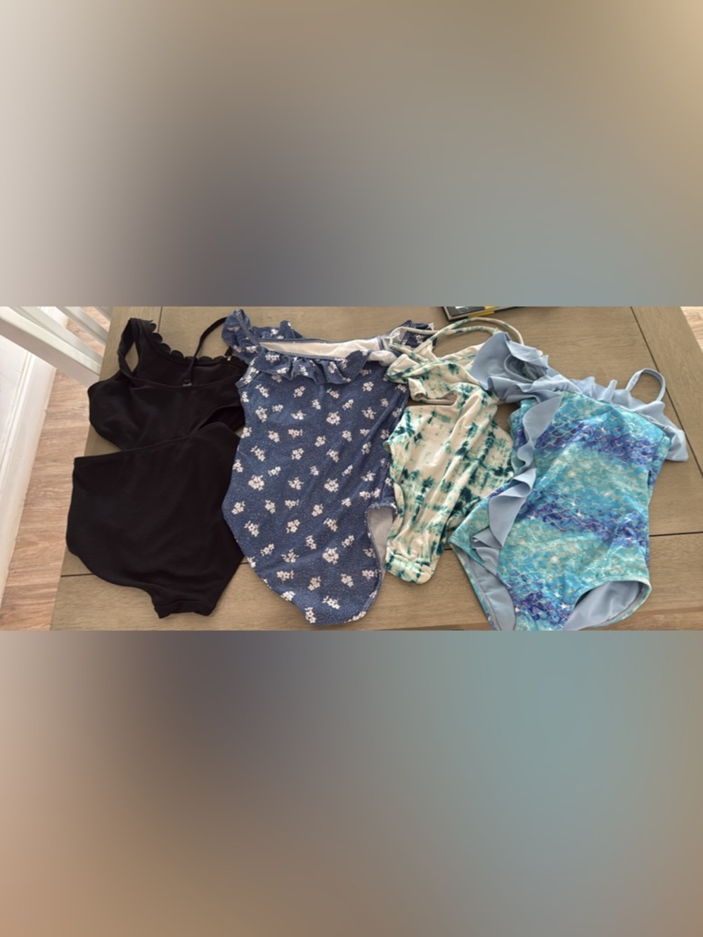 4- One-Piece Swimsuit Girl Size 7-8
